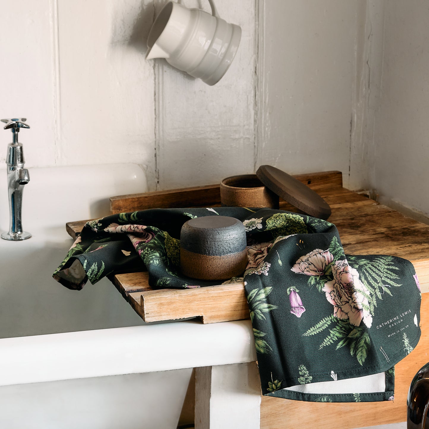 Welsh cottage tea towel